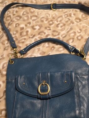 Stone Mountain Accessories Blue Leather Crossbody with Gold Ring Hardware